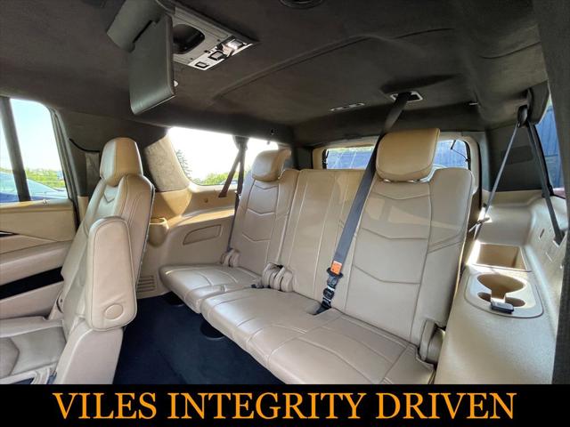 2019 Cadillac Escalade ESV Platinum