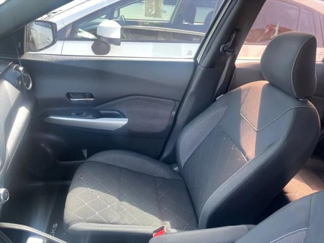 2019 Nissan Kicks SV