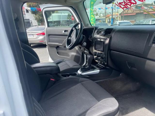 2009 HUMMER H3 Base