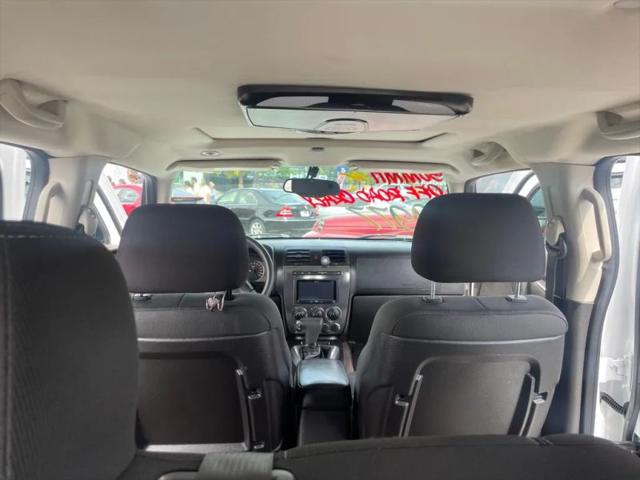 2009 HUMMER H3 Base