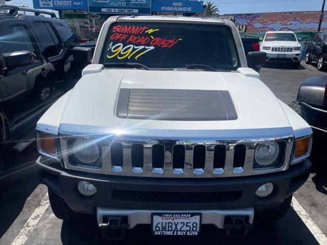 2009 HUMMER H3 Base