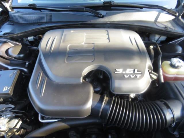 2015 Chrysler 300 Limited
