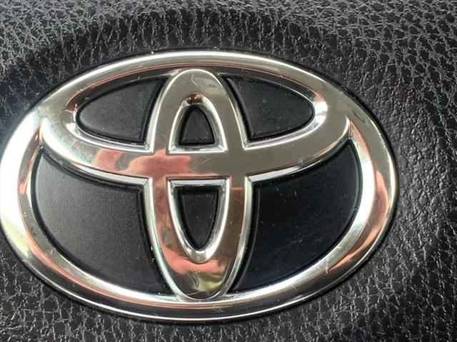 2019 Toyota Sienna LE 8 Passenger