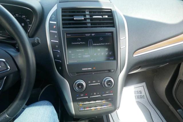 2015 Lincoln MKC Base