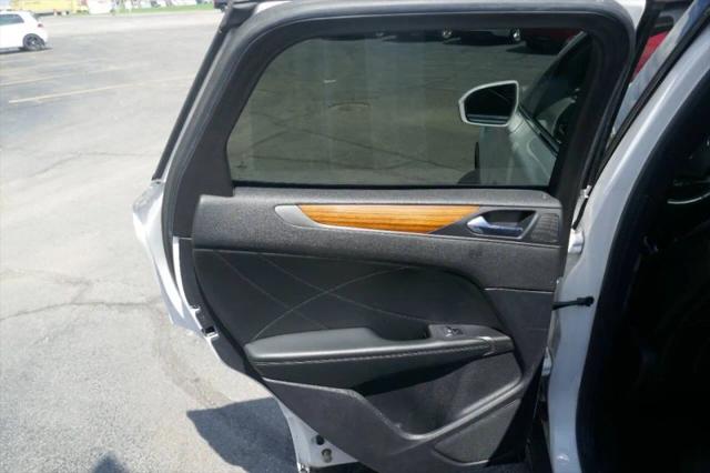 2015 Lincoln MKC Base