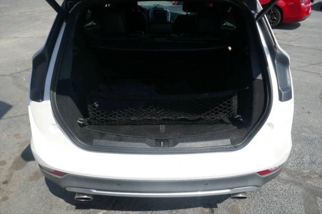 2015 Lincoln MKC Base