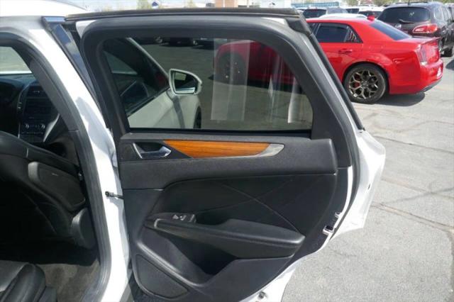 2015 Lincoln MKC Base