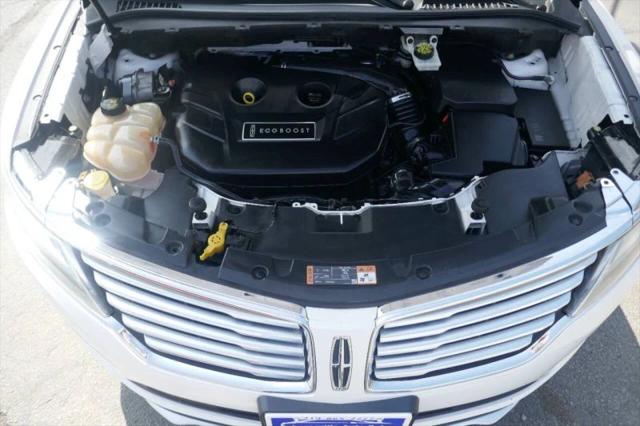 2015 Lincoln MKC Base