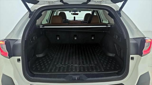 2022 Subaru Outback Touring