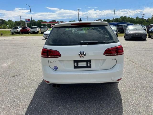 2017 Volkswagen Golf SportWagen TSI SE