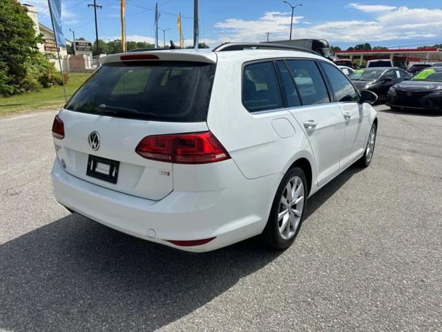 2017 Volkswagen Golf SportWagen TSI SE