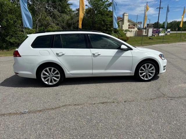 2017 Volkswagen Golf SportWagen TSI SE
