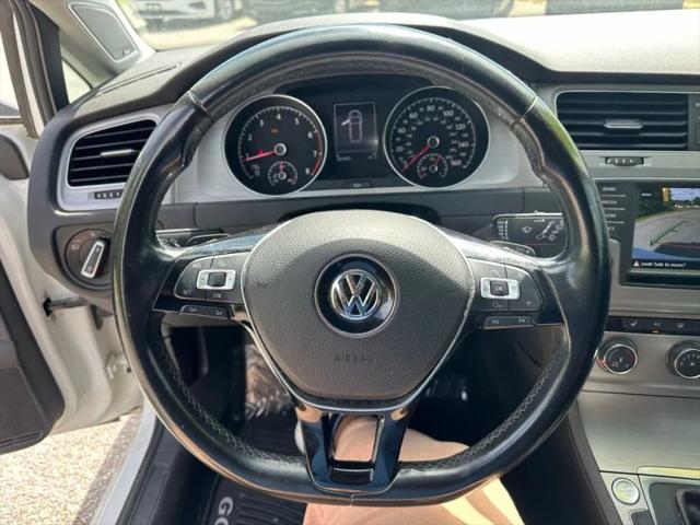 2017 Volkswagen Golf SportWagen TSI SE