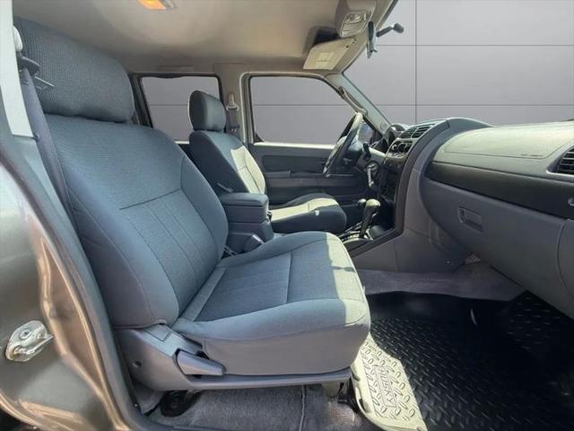2003 Nissan Frontier XE-V6