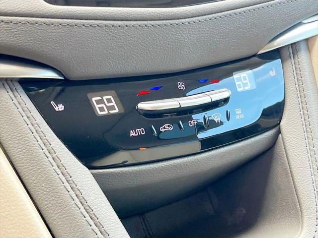 2024 Cadillac XT5 AWD Premium Luxury