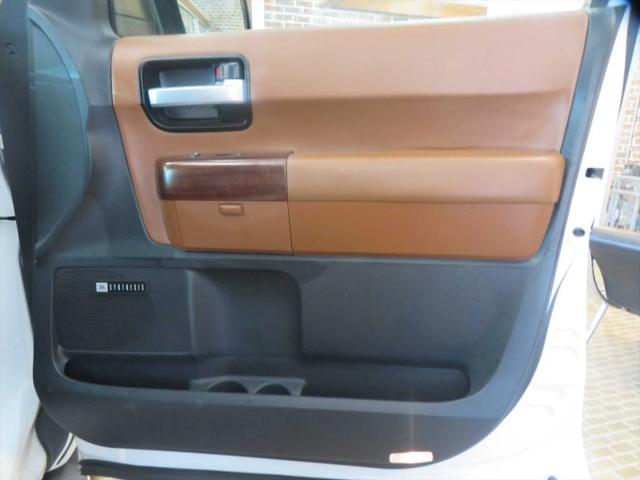2016 Toyota Sequoia Platinum 5.7L V8