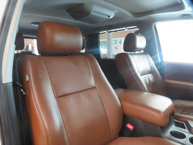 2016 Toyota Sequoia Platinum 5.7L V8