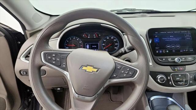 2022 Chevrolet Malibu FWD 1FL