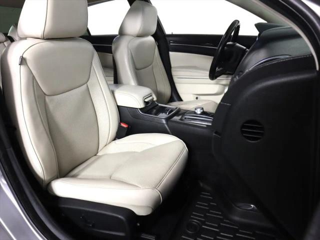 2018 Chrysler 300 Limited AWD