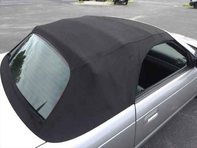 2005 Ford Thunderbird Deluxe