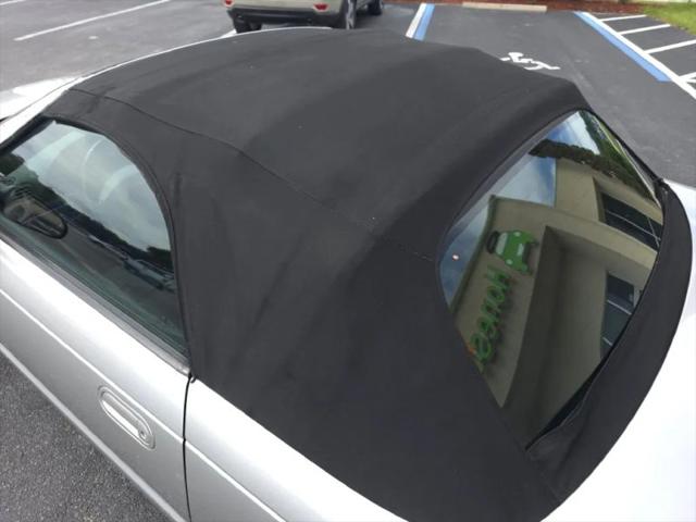 2005 Ford Thunderbird Deluxe
