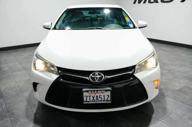 2017 Toyota Camry SE
