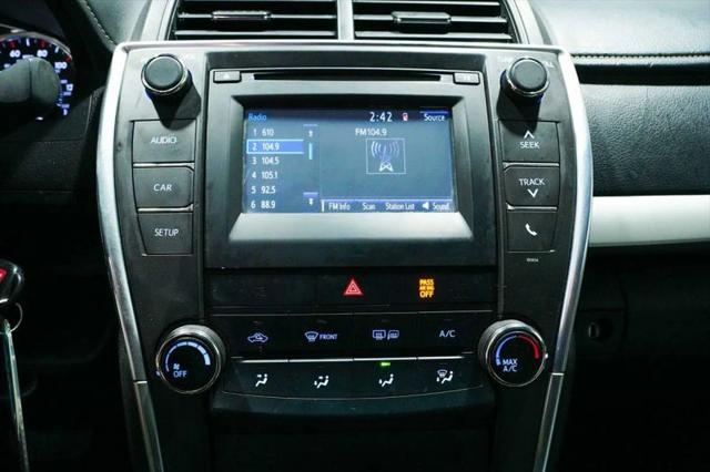 2017 Toyota Camry SE