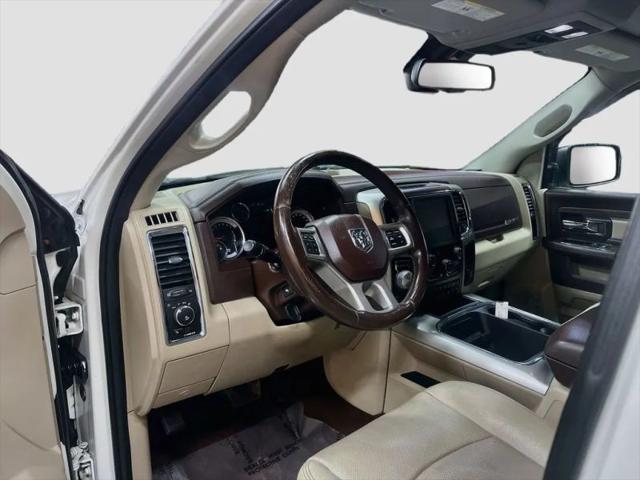 2017 Ram 1500 Laramie Crew Cab 4x4 5'7" Box