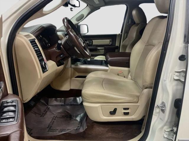 2017 Ram 1500 Laramie Crew Cab 4x4 5'7" Box
