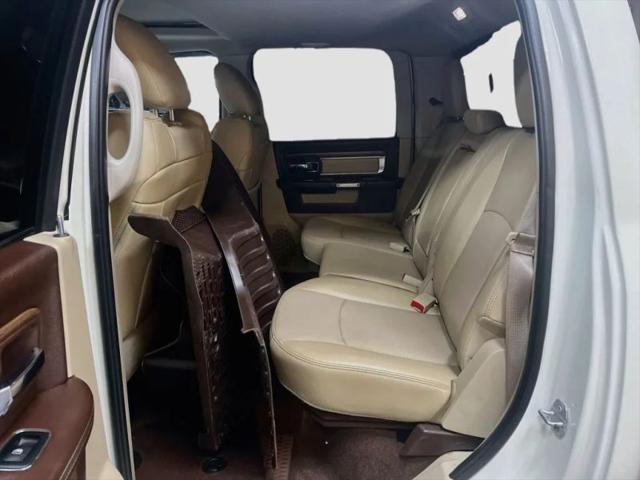2017 Ram 1500 Laramie Crew Cab 4x4 5'7" Box
