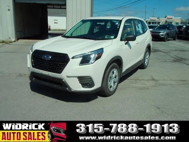 2023 Subaru Forester Base