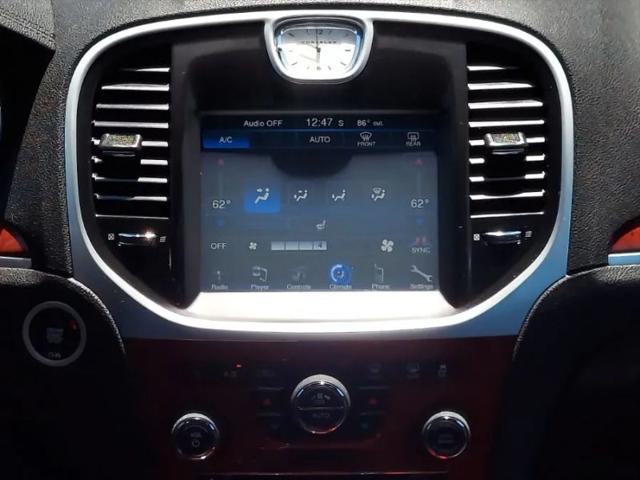 2012 Chrysler 300 Limited