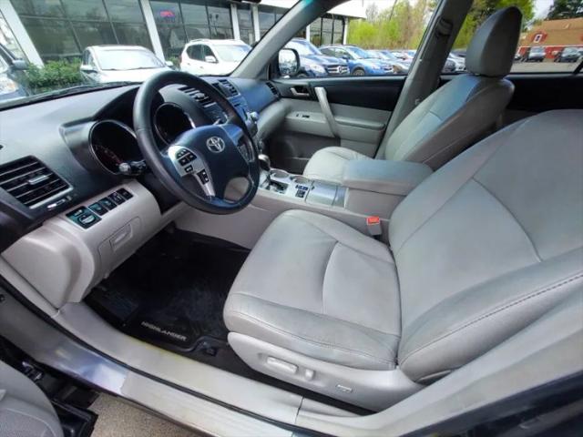 2012 Toyota Highlander SE V6