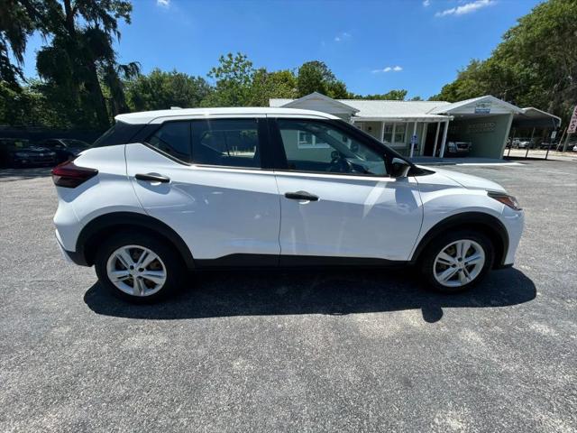 2021 Nissan Kicks S Xtronic CVT