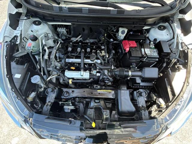 2021 Nissan Kicks S Xtronic CVT