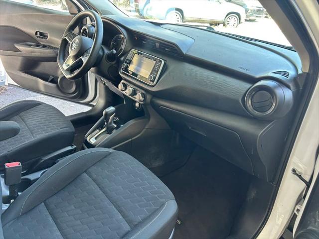 2021 Nissan Kicks S Xtronic CVT