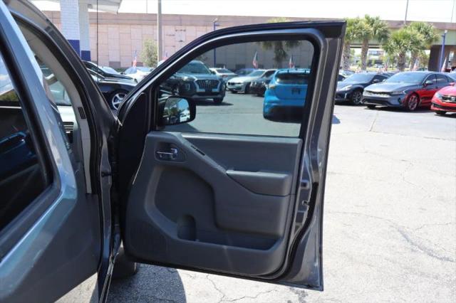 2020 Nissan Frontier Crew Cab SV 4x2