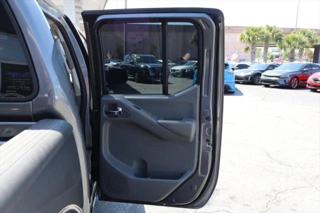2020 Nissan Frontier Crew Cab SV 4x2
