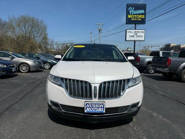2014 Lincoln MKX Base
