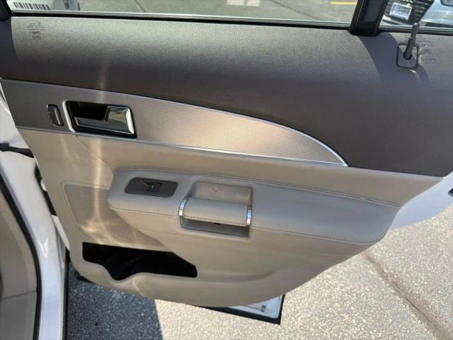 2014 Lincoln MKX Base