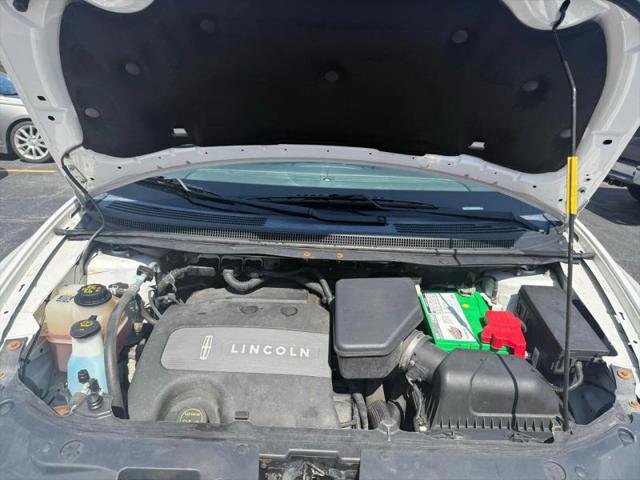 2014 Lincoln MKX Base
