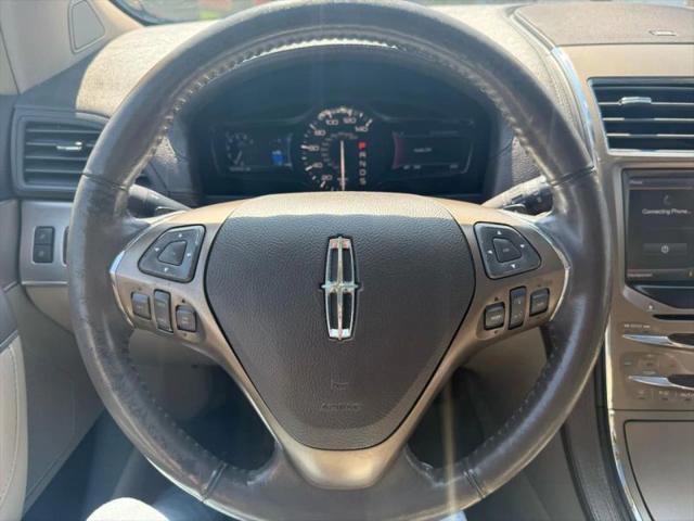 2014 Lincoln MKX Base