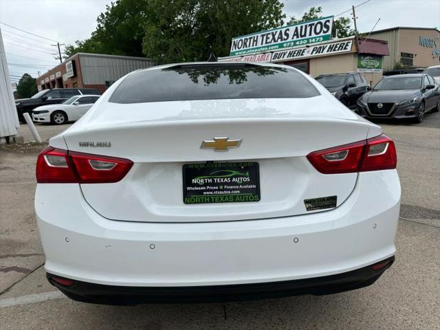 2022 Chevrolet Malibu FWD 1FL