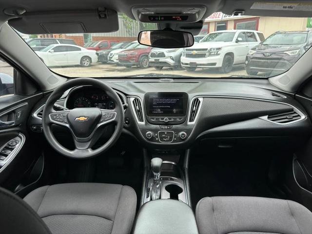 2022 Chevrolet Malibu FWD 1FL