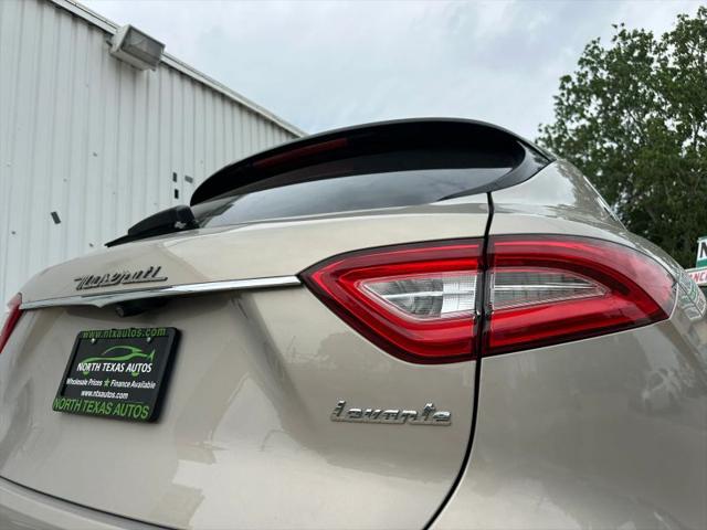 2018 Maserati Levante Base