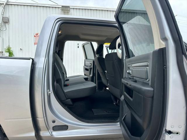 2021 Ram 1500 SLT Crew Cab 4x4 5'7" Box