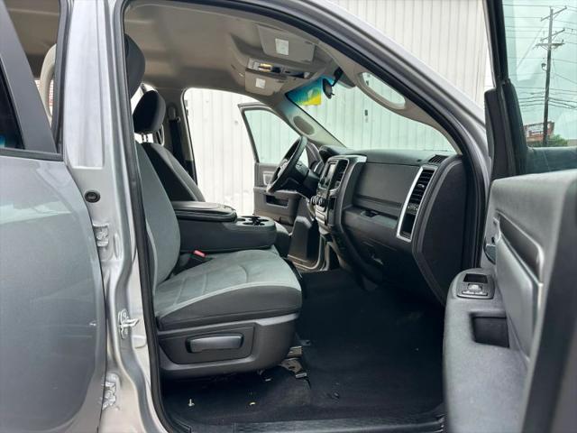 2021 Ram 1500 SLT Crew Cab 4x4 5'7" Box