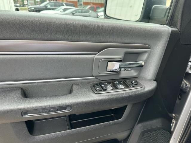 2021 Ram 1500 SLT Crew Cab 4x4 5'7" Box