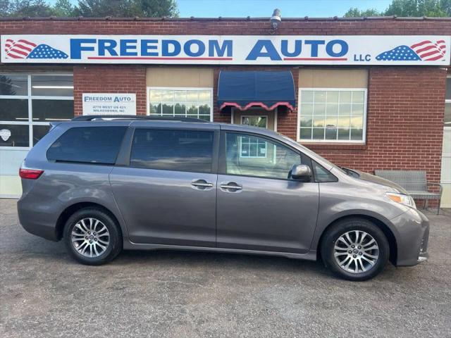 2020 Toyota Sienna XLE Premium