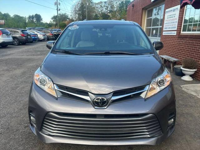 2020 Toyota Sienna XLE Premium